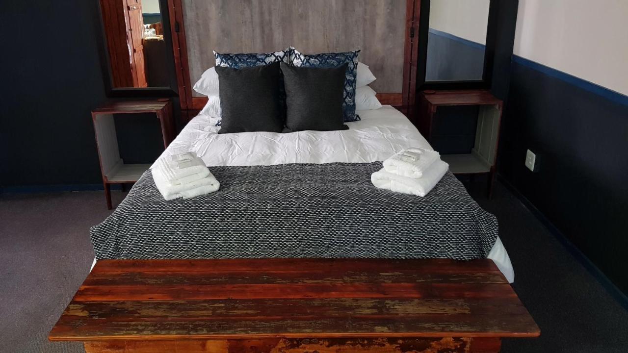 Rustique Paris Guest House Парейс Экстерьер фото